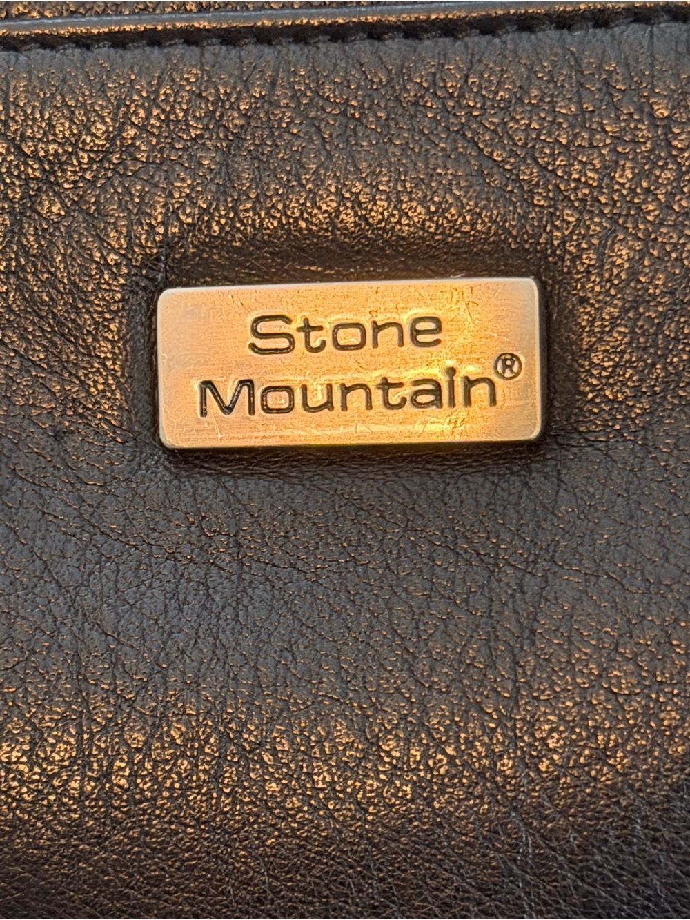 Stone Mountain Black Leather Crossbody Bag with Gold Logo and Kiss Lock Closure - Picture 5 of 5